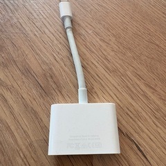 Apple純正　ライトニングデジタルAVアダプターの画像