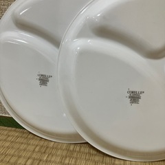 コレールCORELLE ランチプレート2枚　ナルミカップ&ソーサー2客セット　の画像