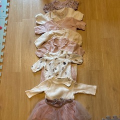 7着　女の子ロンパースまとめ売り　50-70の画像