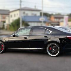 月々2.2万円でのれます！レクサス LS 600h　総額110万円！走行距離8.1万キロ！の画像