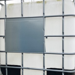 美品❗️貯水タンク1000L雨水タンク農家資材置場に最適の画像