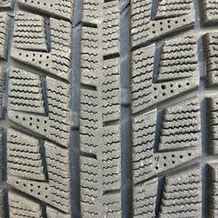 スタッドレスタイヤ、ホイールセットの画像