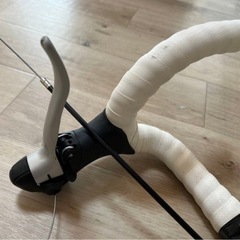 ロードバイク クロスバイク サドル ハンドル セットの画像