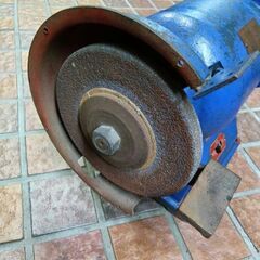 富士電機 BG-1 卓上グラインダー【市川行徳店】【店頭取引限定】【中古】管理番号：ITHBPEIQ78KCの画像