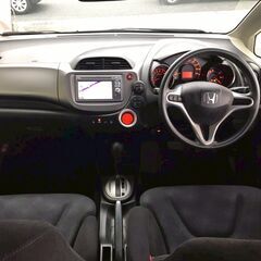 フィット８万４千キロ！ワンオーナー車でナビ、TV、バックカメラ付！の画像