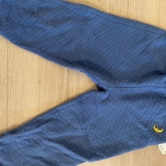 ユニクロ　100センチ　キルトパジャマの画像