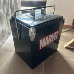 キャプテンスタッグ鉄クーラーボックスの画像