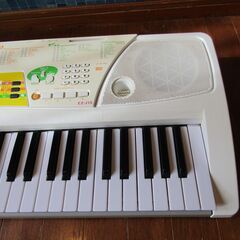 ヤマハEZ-J15　電子キーボードの画像