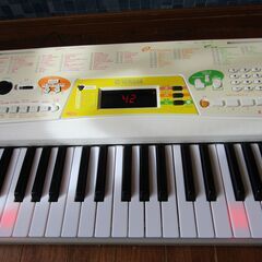 ヤマハEZ-J15　電子キーボードの画像