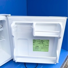 （美品）comfee 冷蔵庫 45L RCD45WH/E 2022年式の画像