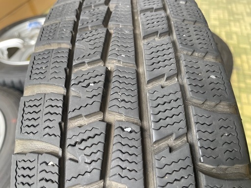 【引取限定】VIOLENTOホイール、DUNLOPスタッドレス4本セット　165/70R14 81Q 引取限定】VIOLENTOホイール、DUNLOPスタッドレス4本セット 165/70R14