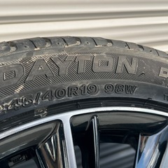 245/40R19 夏タイヤ　ホイールRAYSの画像