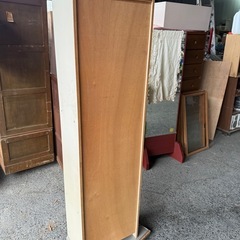 昭和レトロな五段カラーボックスの画像