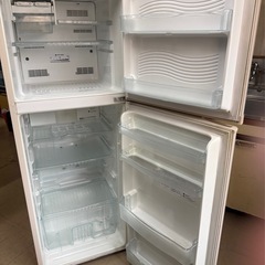 シャープ れいぞうこ冷蔵庫の画像