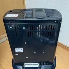 石油ストーブ　未使用
の画像