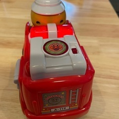 音が鳴る　アンパンマン消防車の画像