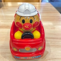 音が鳴る　アンパンマン消防車の画像