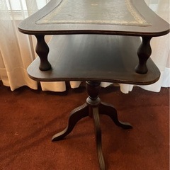 アンティーク調　サイドテーブル⑥ の画像