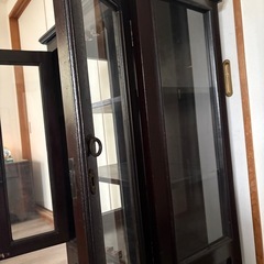 バリ家具ーコレクションケース＆食器棚 の画像