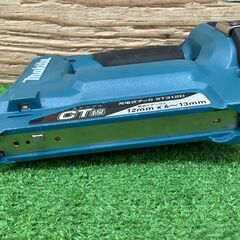 【SIW】makita マキタ ST312DRG 18V充電式タッカ バッテリー1個、充電器付き【中古動作品】の画像