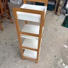 無料　木製ラック　棚　シェルフ　飾り棚の画像