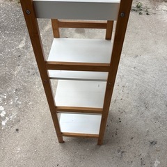 無料　木製ラック　棚　シェルフ　飾り棚の画像