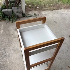 無料　木製ラック　棚　シェルフ　飾り棚の画像