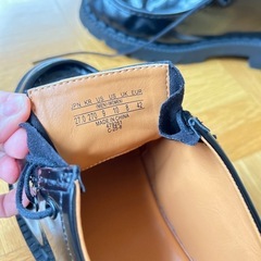 【27cm】UNIQLO男女兼用シューズの画像