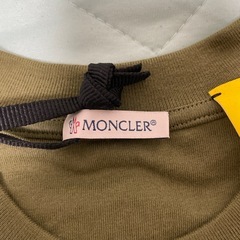 モンクレールとベンツのコラボＴシャツ
の画像