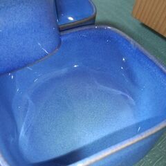 未使用　御浜焼　南紀御浜窯　角小鉢５客（底は丸型）細かい釉薬による貫入　生産中止の希少性　深みのある海のような色合い　木箱付きの画像