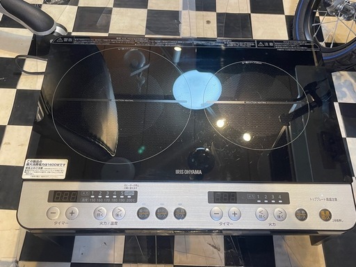 【リサイクルサービス八光】2019年製　アイリスオーヤマ  2口IHコンロ ブラック IHK-W12-B　スタンド付き