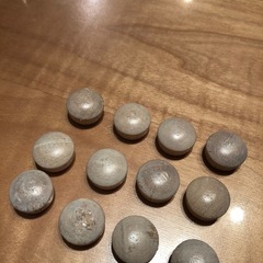 人形の家2階建（ドイツ製）用ボタンの画像