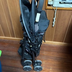 中古ベビーカー【チャイルドシート付き】の画像