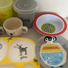 子供向け食器おまとめの画像