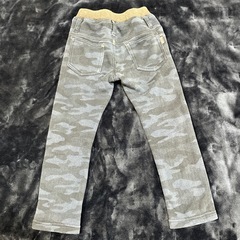 【MILD CLUB】迷彩柄裏起毛ズボン【120】の画像