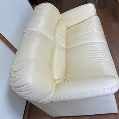 2人掛けソファの画像