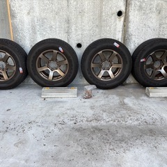 フェニーチェ　タイヤホイールセット17インチの画像