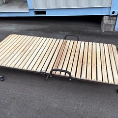 シングルベッド　キャスター付きおりたたみ折り畳みの画像