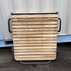 シングルベッド　キャスター付きおりたたみ折り畳みの画像