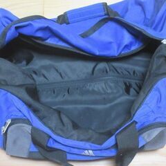 キャリーケース　②　adidasの画像