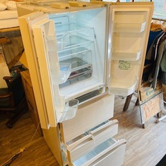 目玉商品❗️東芝冷蔵庫✨462ℓ/6ドア/2017年製✨の画像