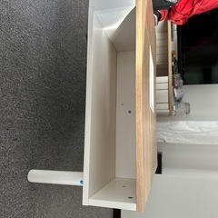 木目の机の画像