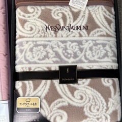 未使用毛布2枚ミッソーニキルトケット1枚の画像