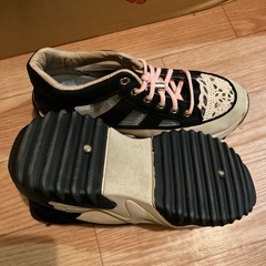 レディーススニーカー少し厚底スニーカー24.5cm数回着用品の画像
