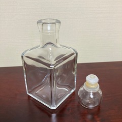 ガラス製オリーブオイル入れの画像