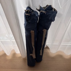 アウトドア用　折りたたみテーブル・チェア2脚の画像