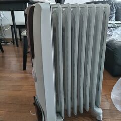 オイルヒーター　デロンギの画像