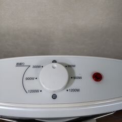 山善 YAMAZEN 電気ストーブ DBC-J121(W) twinheat+ ツインヒートプラス カーボンヒーター・シーズヒーター 首振り機能の画像