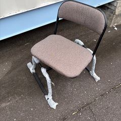 カインズホーム　立ち上がりやすいかいてんいす回転イスの画像