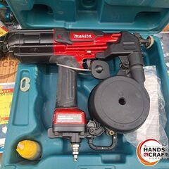 ✨マキタ 中古 AR411HR 高圧エアビス釘打機 41ｍｍ ケース/保護メガネ付き ✨うるま市田場✨の画像